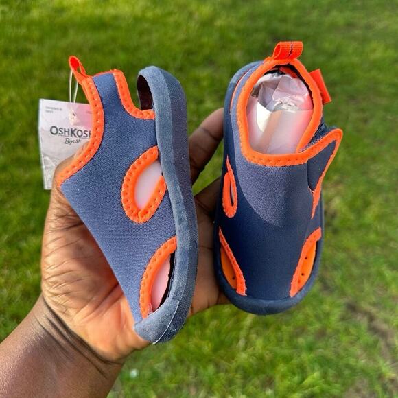 OSHKOSH B'GOSH Unisex-Child Swimmie SandalsToddler Size 6 Blue - Picture 10 of 12